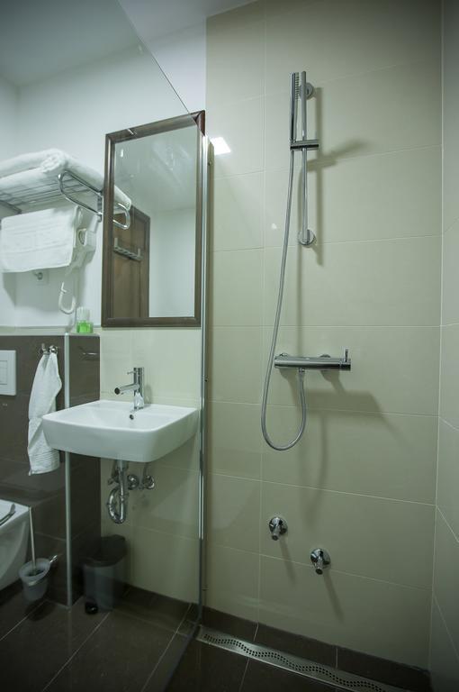 Heartland City B&B Tuzla Kültér fotó