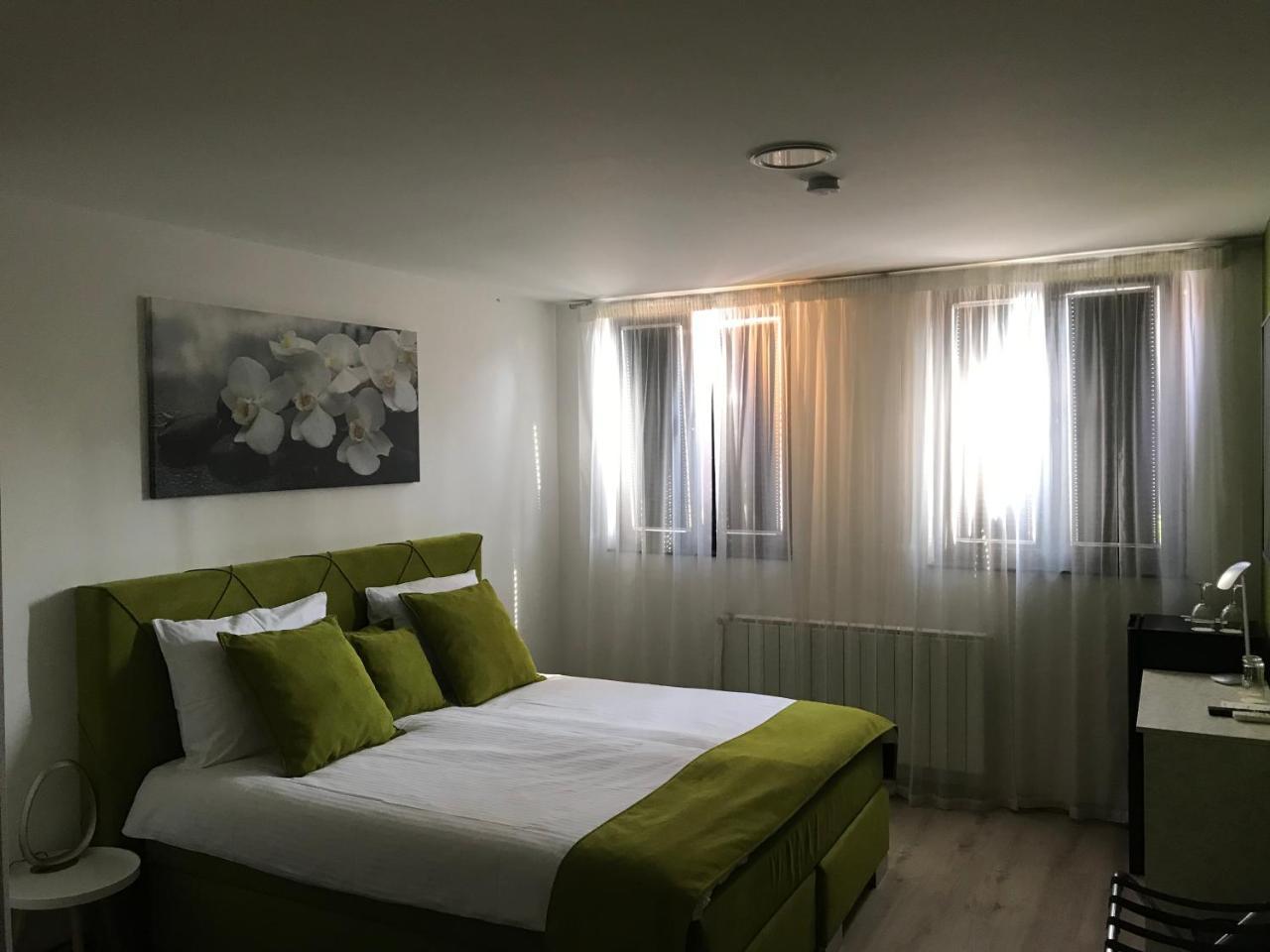 Heartland City B&B Tuzla Kültér fotó